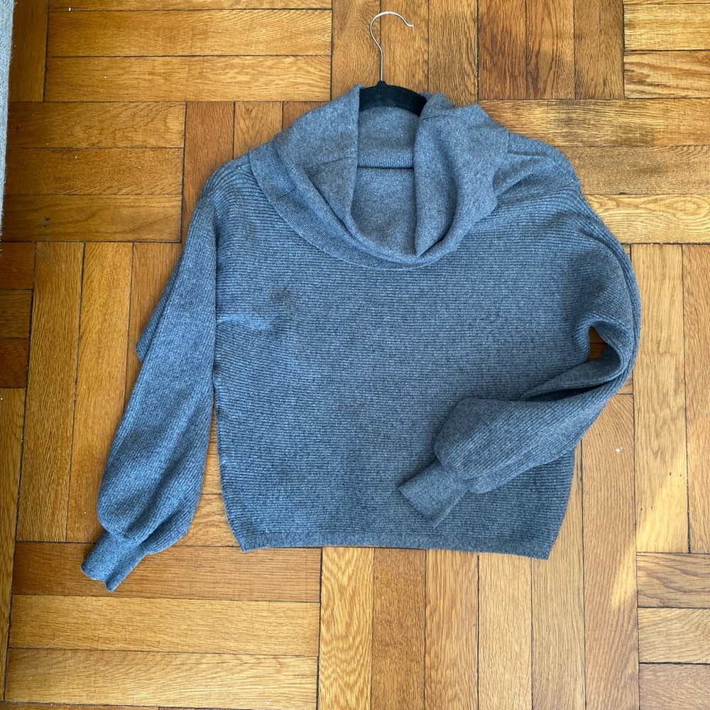 Zara Knit Gray Cropped Sweater M Ribbed Cowl Neck Balloon Sleeve